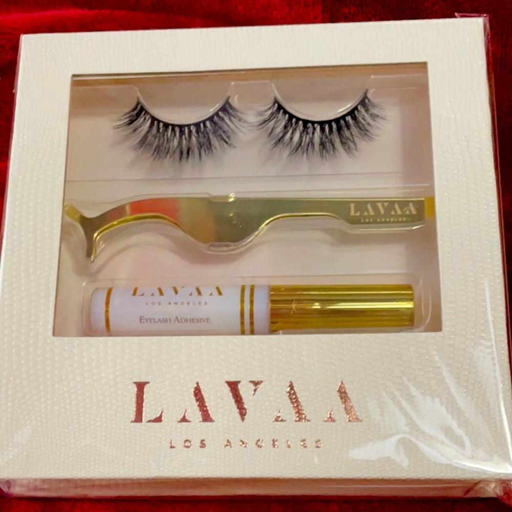 Lavaa Beauty Flirty Lash Set